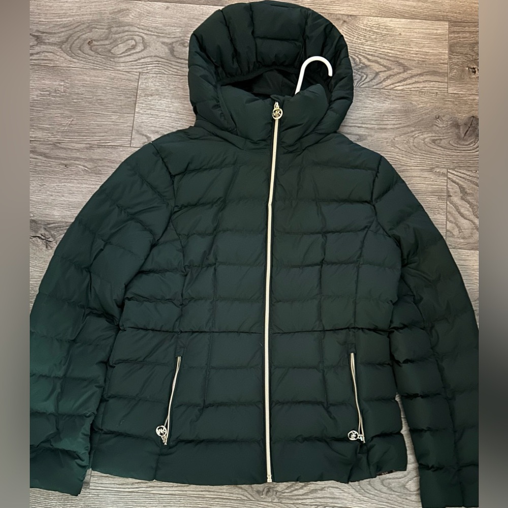 Micheal Kors winter Jacket size Large